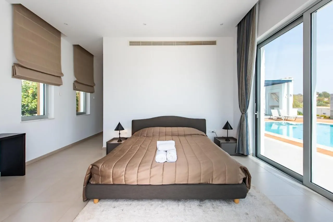 Seafront Villa Cecelia By Ruidoso Luxury Ayia Napa Cypern